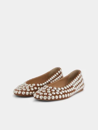 Ballerina with studs
