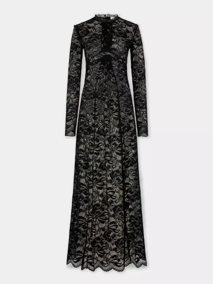 Black long dress in lace