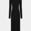 Black long dress in wool
