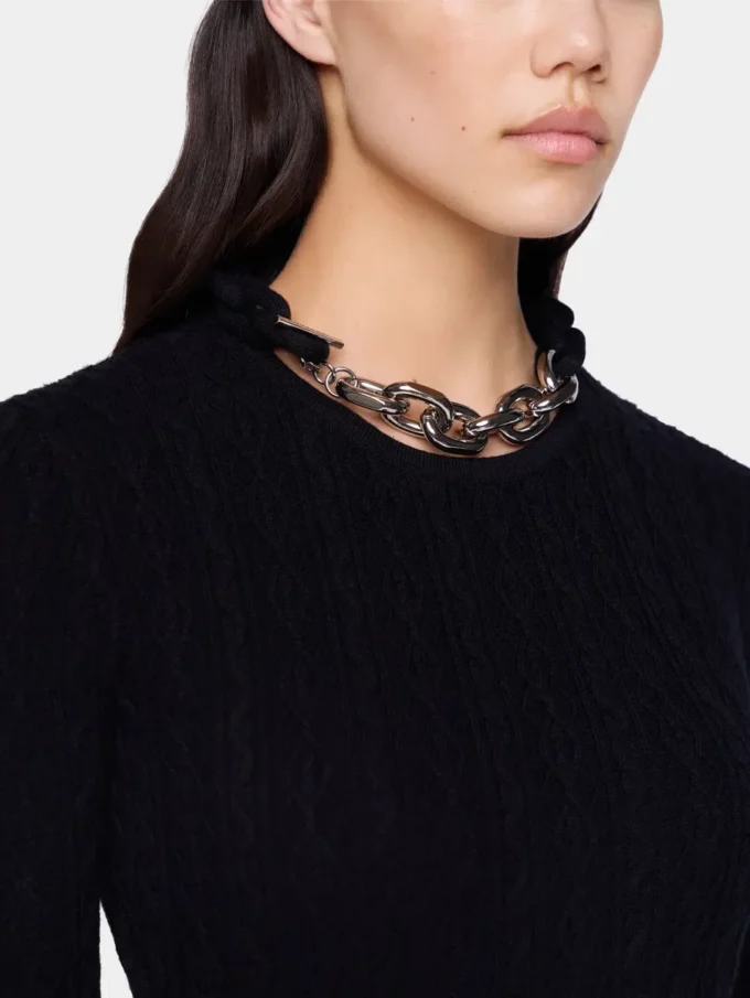 Black long dress in wool