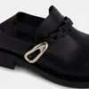 Black mules in smooth leather