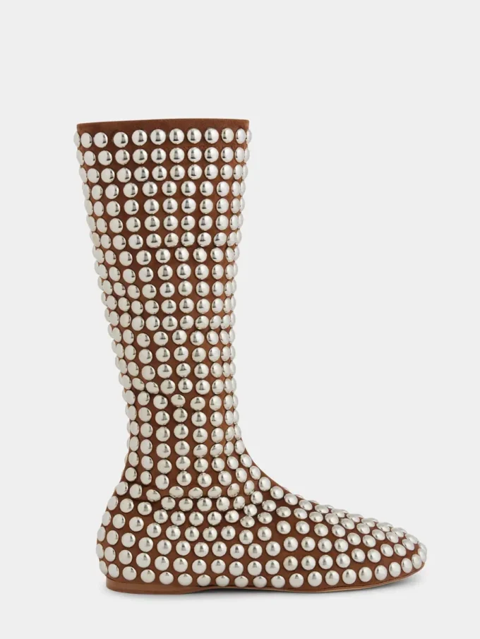 Boots with studs