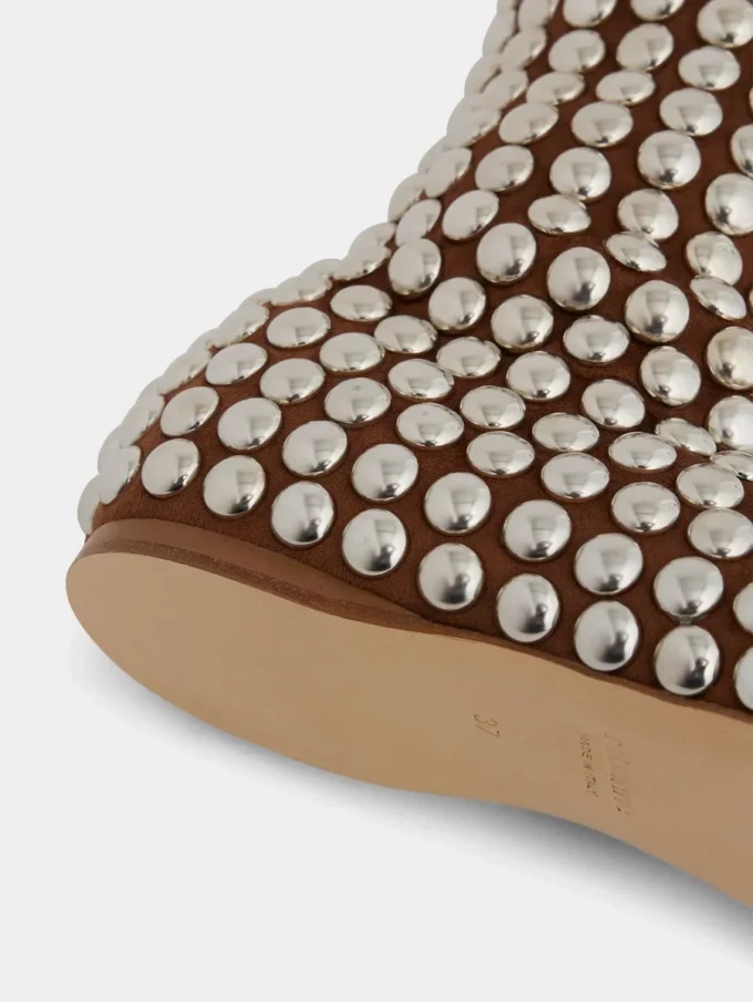 Boots with studs