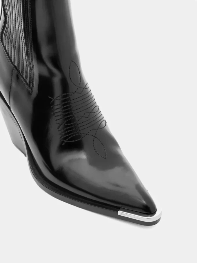Chelsea black boots
