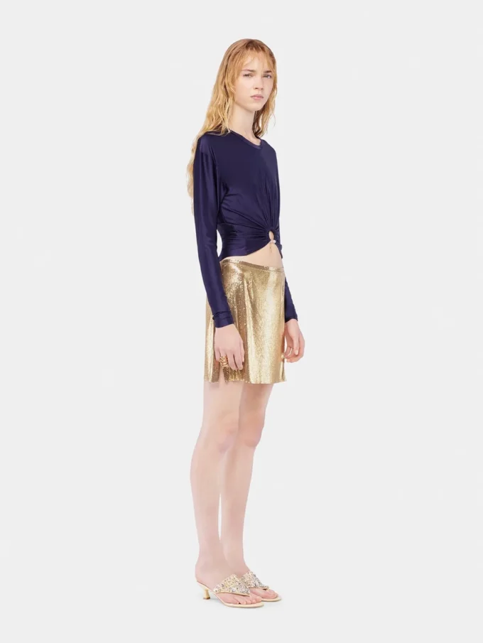 Crop top with piercing detail