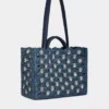 Denim blue tote bag in raffia