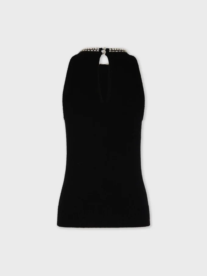 Embroidered knit top