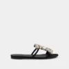 Flat sandals with strass