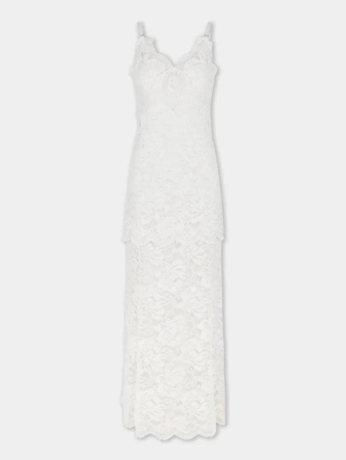 Ivory long dress in lace