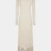 Long dress in lace