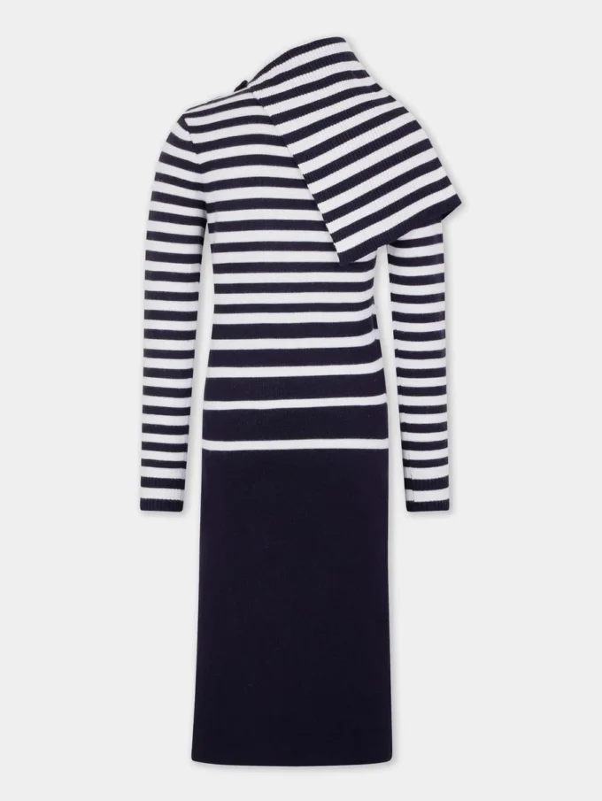 Midi dress in wool