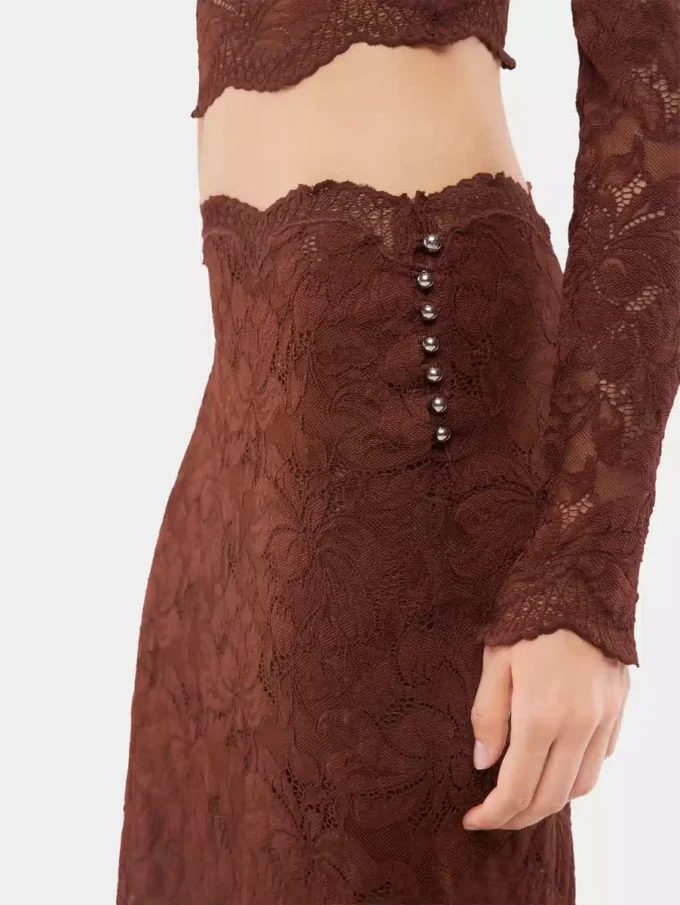 Midi skirt in lace