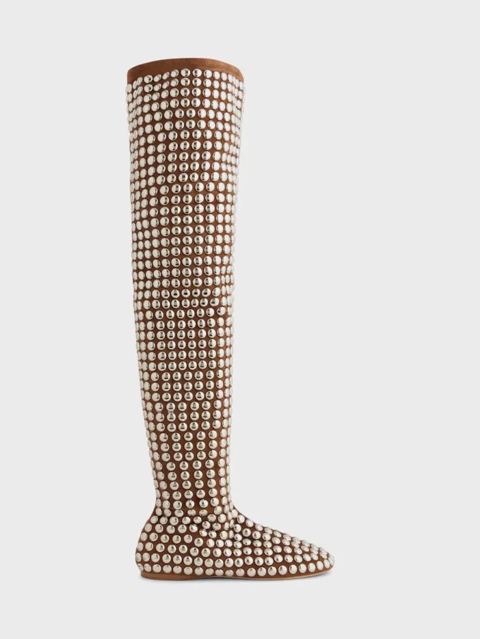 Thigh boots with studs