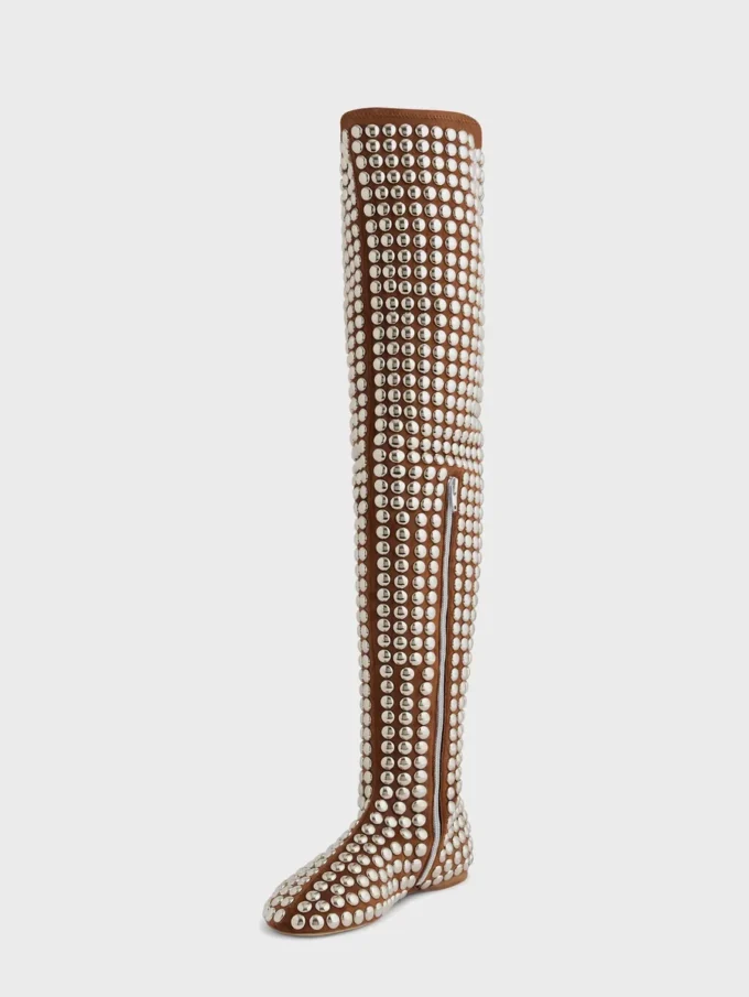 Thigh boots with studs