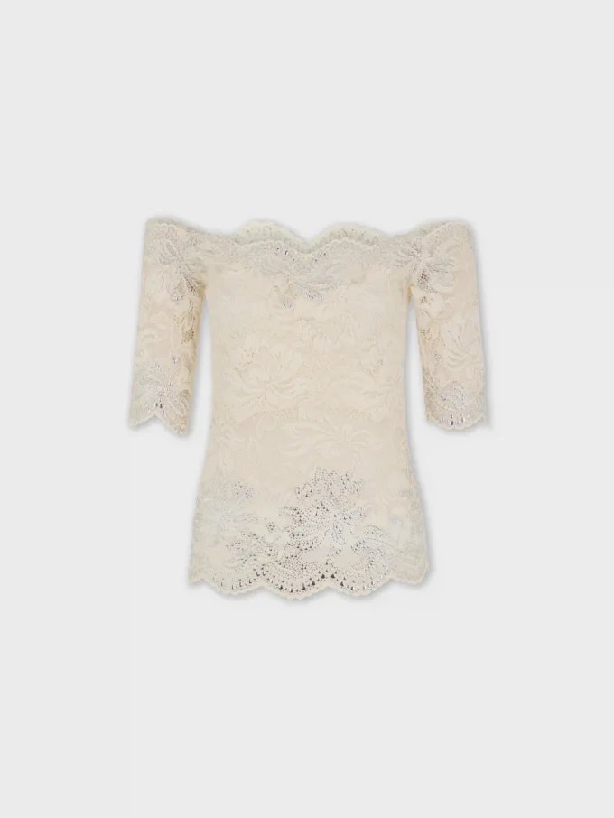 Top in lace
